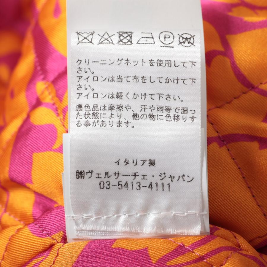 ヴェルサーチ ジャケット　カシミヤ混　セットアップ クリーニング済み ヴェルサーチ ジャケットカシミヤ混セットアップ クリーニング済み
