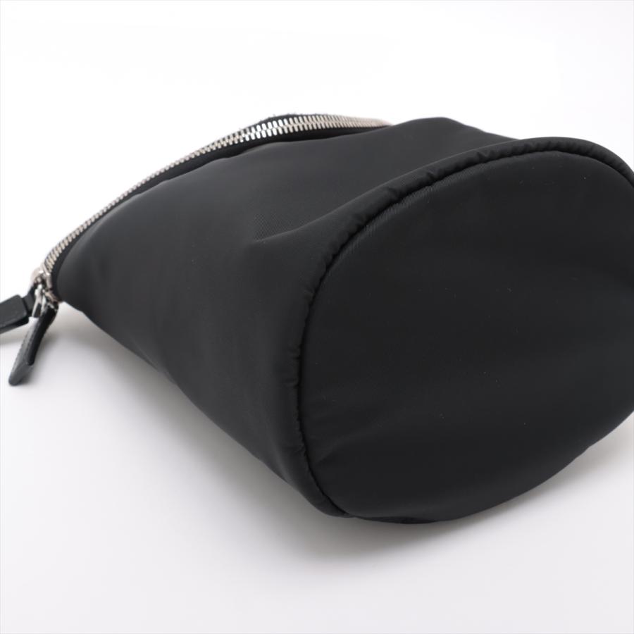 プラダ サコッシュ 黒 良品PRADA プラダ サコッシュ ショルダーバッグ