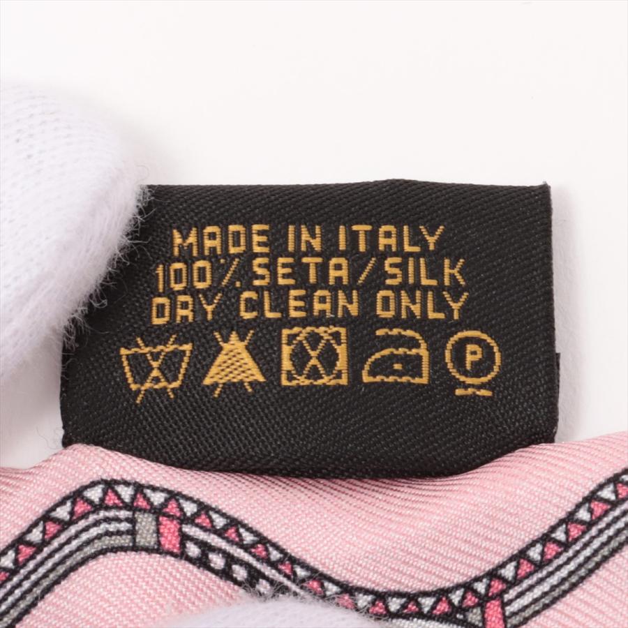 ブルガリ シェリー スカーフ シルク ホワイト ジョジョの奇妙な冒険 荒木飛呂彦 Hv0351 Allu Yahoo ショップ 通販 Yahoo ショッピング