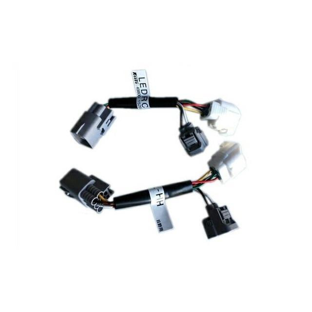 小糸【KOITO】オールLEDリアコンビネーションランプ用コネクタ変換