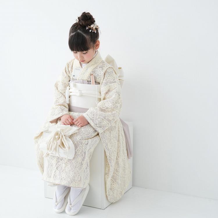 七五三 7歳　セミアンティーク　着物　クリーム レンタル 七五三 着物 7歳 女の子 utatane レトロ レース 黄系