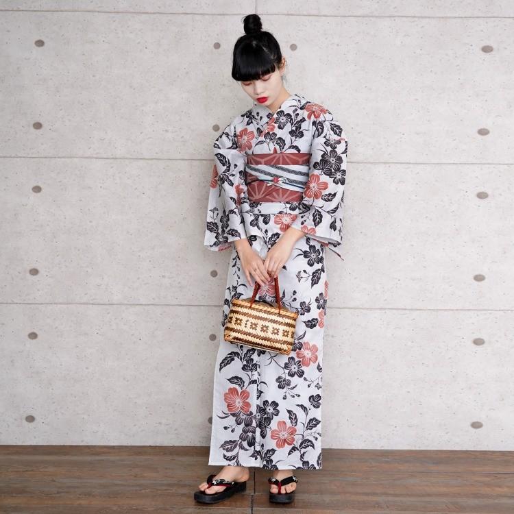 浴衣 セット レディース 浴衣 ３点セット 日本製生地 グレー 灰色 スミクロ 墨黒 黒 ブラック ピンク ぼかし 紅型柄 花 ゆかた レトロ フリーサイズ 浴衣通販 Utatane 通販 Yahoo ショッピング