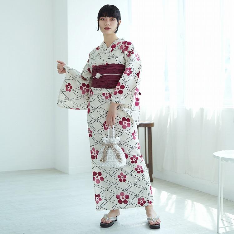 浴衣 セット フリーサイズ ３点セット 浴衣 帯 下駄 先染めベージュ 赤 ぼかし ピンク 黒 花 注染 手染め 日本製 女性 レトロ 先染めベージュに赤い実 七宝 浴衣通販 Utatane 通販 Yahoo ショッピング