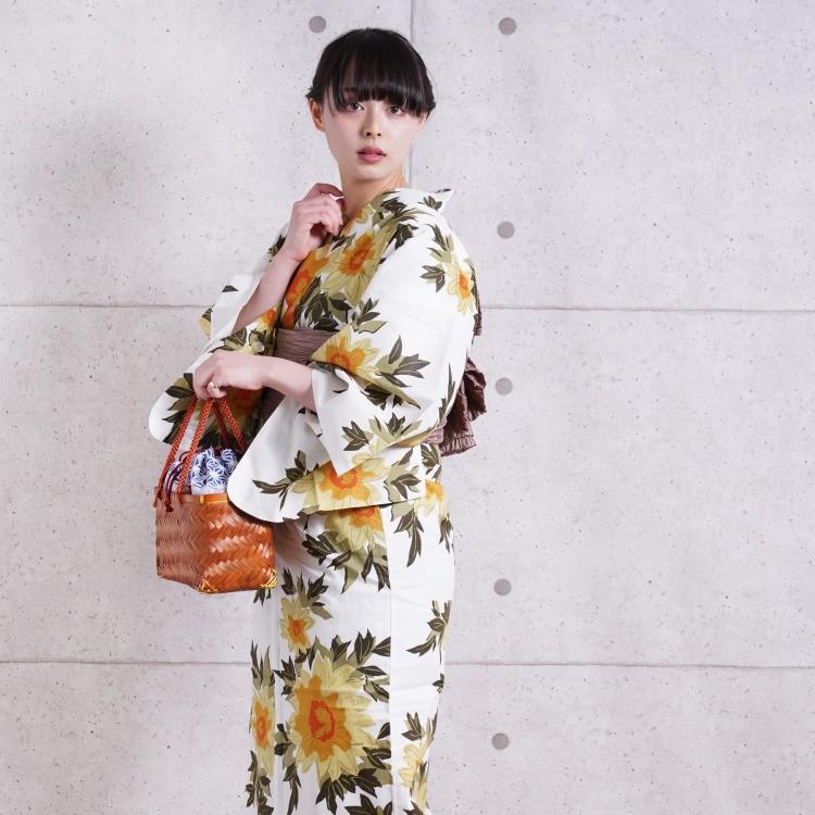 浴衣 セット レディース ワンタッチ フリーサイズ ３点セット 浴衣 作り帯 下駄 腰ひも縫付け済 きなり 黄色 向日葵 古典柄 白地に映える夏のひまわり 浴衣通販 Utatane 通販 Yahoo ショッピング