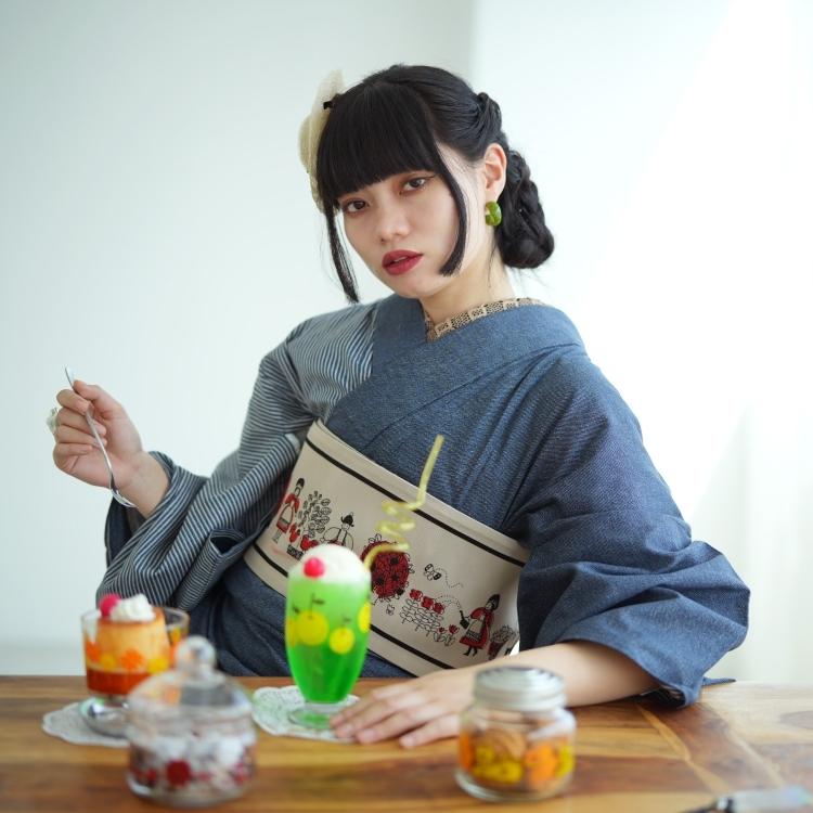 ニコアンティークアデリアレトロ半幅帯