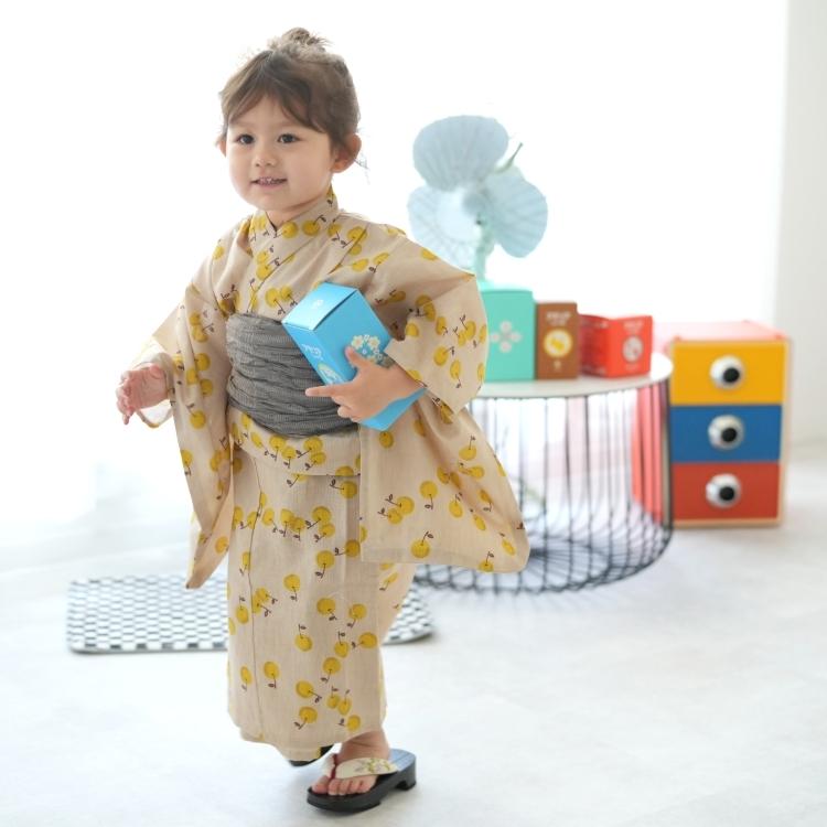 2399円 無料 子供浴衣 3点セット 浴衣 帯 下駄 ニコアンティーク×アデリアレトロ 100-130cm 適応身長95-135cm ゆかた セット 国内染色 100 110 120 130 花の輪 子ども 青系 子供 kids ブルー 水色 グレー くすみカラー オリジナル コラボ 昭和初期 昭和レトロ おしゃれ かわいい 2399円 無料 子供浴衣 3点セット 浴衣 帯 下駄 ニコアンティーク×アデリアレトロ 100-130cm 適応身長95-135cm ゆかた セット 国内染色 100 110 120 130 花の輪 子ども 青系 子供 kids ブルー 水色 グレー くすみカラー オリジナル コラボ 昭和初期 昭和レトロ おしゃれ かわいい