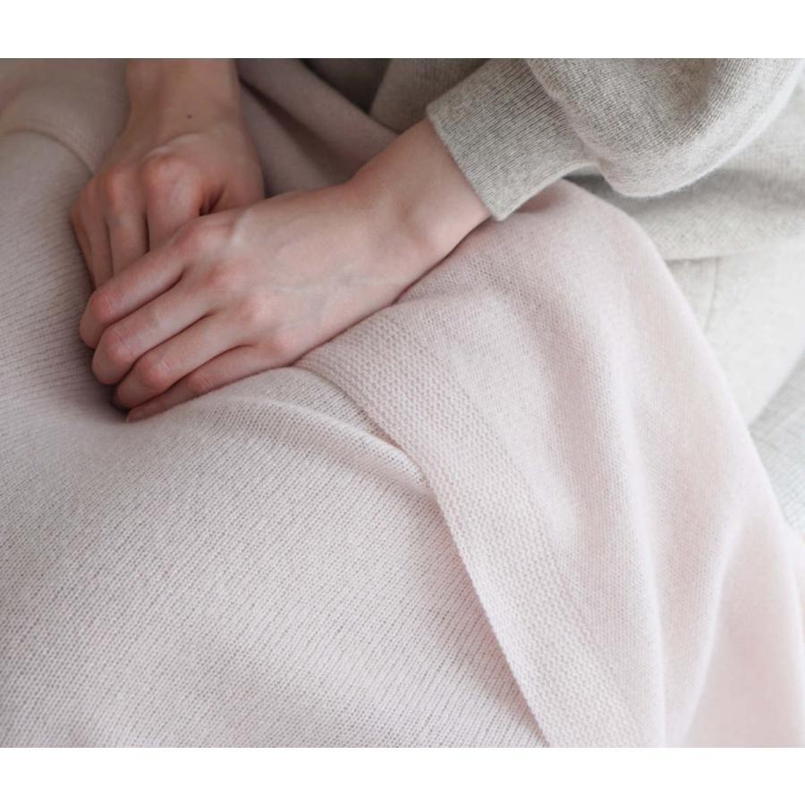 UTO 日本製・カシミヤ100%ブランケットギフトボックス入り 日本製】カシミヤ100% 天使のブランケット（120cm×78cm）レディース