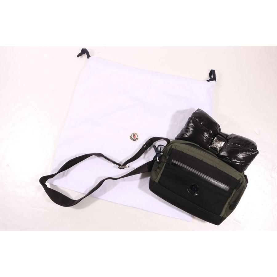MONCLER（モンクレール） ボディバッグ F209A5H60110 02SL7 グリーンx