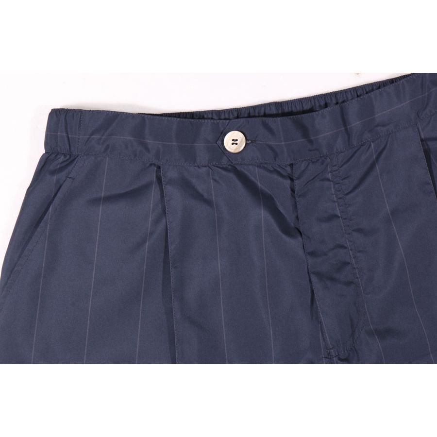 BRUNELLO CUCINELLI（ブルネロクチネリ） ハーフパンツ MB4173386T ネイビー L 33286nv 【S33291】の画像