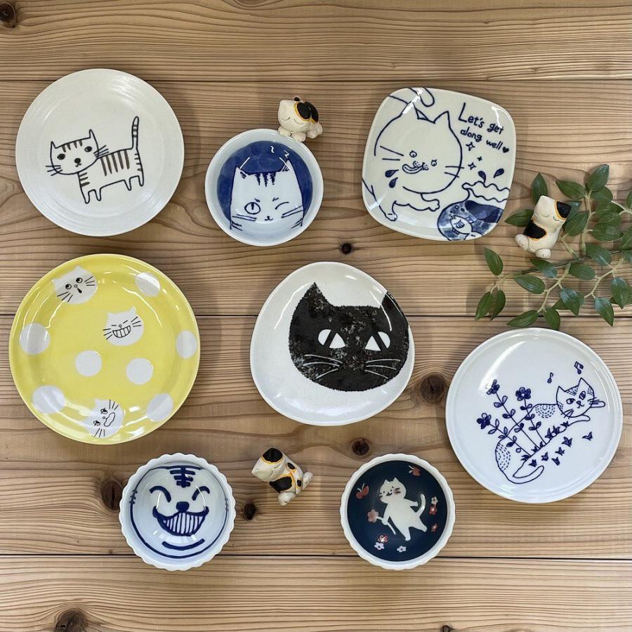 新品2点セット　美濃焼　ねこまるけ　ミツメル猫　13cm　平皿　ねこ　ネコ 新品2点セット 美濃焼 ねこまるけ ミツメル猫 13cm 平皿 ねこ ネコ