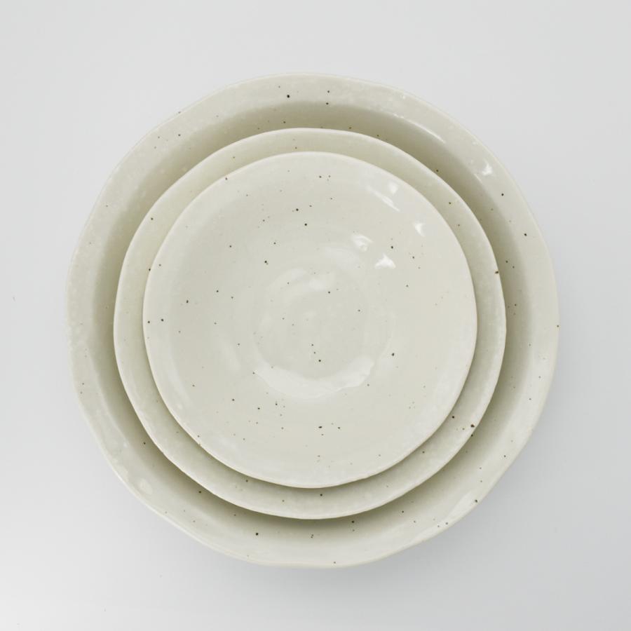 美濃焼 雪粉引 4寸浅鉢 和食器 おしゃれ モダン シンプル : 食器 高橋