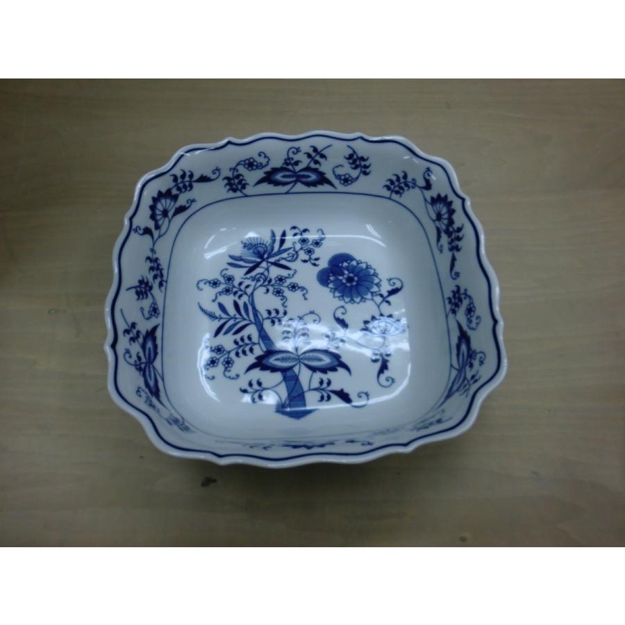 ブルーダニューブシリーズ 25/142 角サラダボール 定価5280円を : 器の