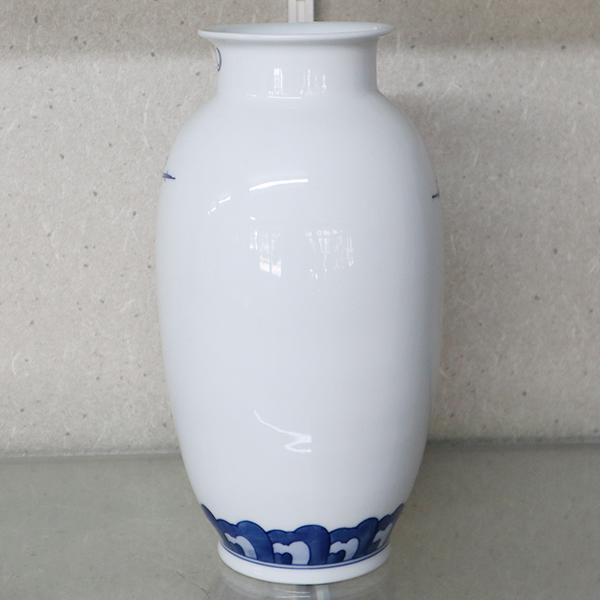 送料無料】伊万里焼 小花瓶 梅牡丹（木箱付） : 有田焼 器の華 まる