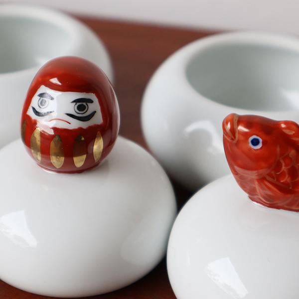 有田焼 伊万里焼 鏡餅（鯛・だるま赤） 28-029 : 有田焼 器の華 まる