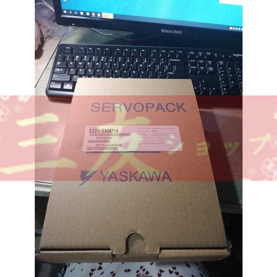 新品 未使用 AC SGDV-R90A11A   6ヶ月保証