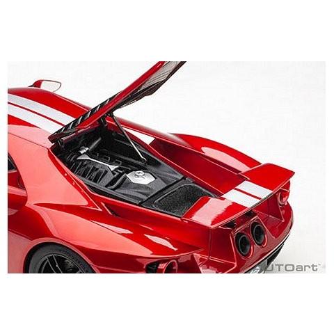フォード GT 2017 Mレッド/シルバーストライプ （1/18 オートアート72943）｜v-toys｜03