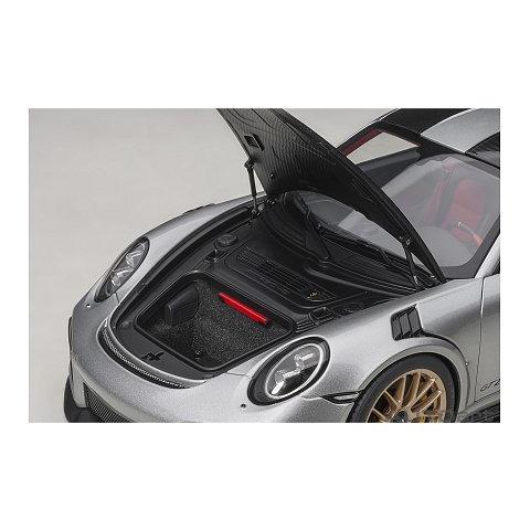 ポルシェ 911 (991.2) GT2 RS ヴァイザッハ・パッケージ Mシルバー/カーボンブラック （1/18 オートアート78174）｜v-toys｜02