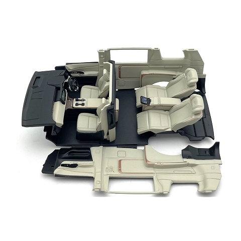 トヨタ レクサス LM 500h ソニックチタニウム 4席ソリスホワイト