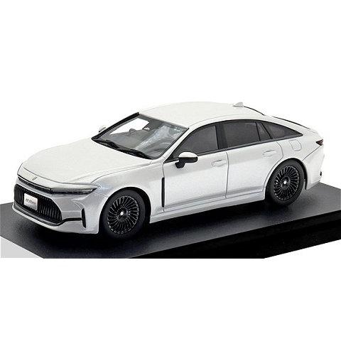 トヨタ（TOYOTA） クラウン Z BLACK PACKAGE 2024 プレシャスホワイト