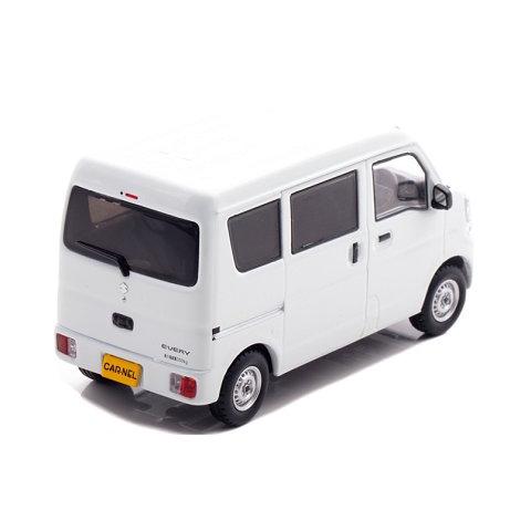 スズキ エブリイ (DA17V) 2001 ホワイト （1/43 カーネルCN432101）の画像