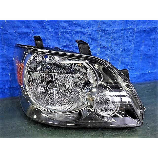 3725 ノア AZR60G 前期 S 右ともし火 HID 28-152 美品