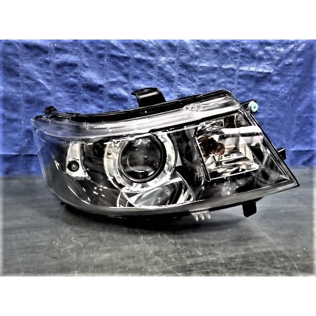 3743 ワゴンR スティングレー MH23S リミテッド 右ライト HID