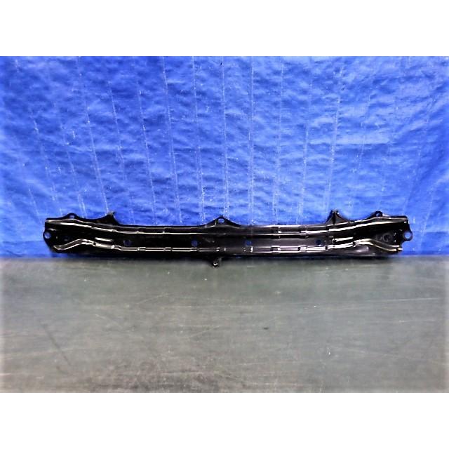 ハイエース200　Fバンパーホースメント H001 ハイエース 200 標準 フロントホースメント 純正品 : V TRUST