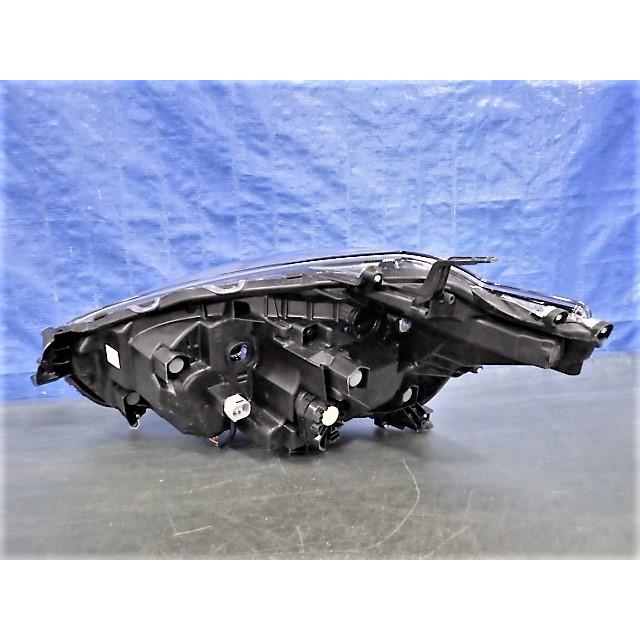 シエンタ 170系 NCP175G 後期 右ライト ICHIKOH 52-317 極上品 送料込 シエンタ 170系 後期 右ライト ヘッドライト LED 52-334