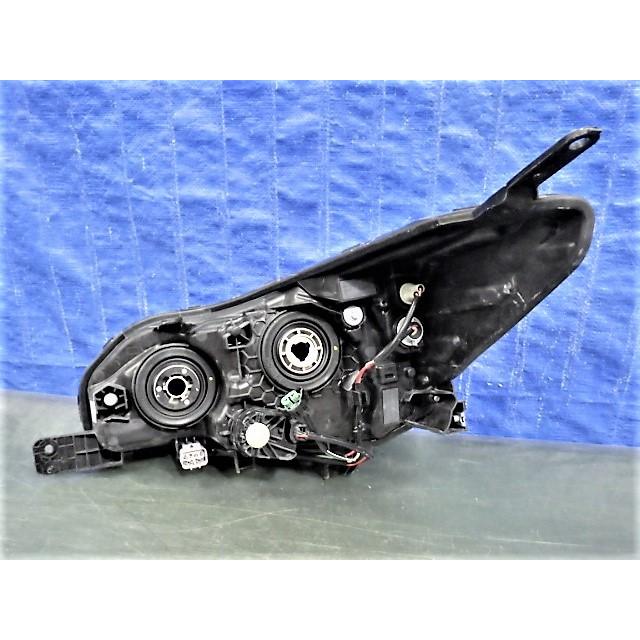 インプレッサスポーツ　GT2右側ライト ngp-parts-o-store_22000-23004953