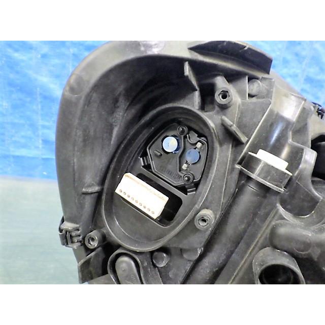 3764　BMW　2シリーズ　F45　F46　後期　左ライト　LED　A9 8738643-03　0 301 290 633 05　レンズ美品_3