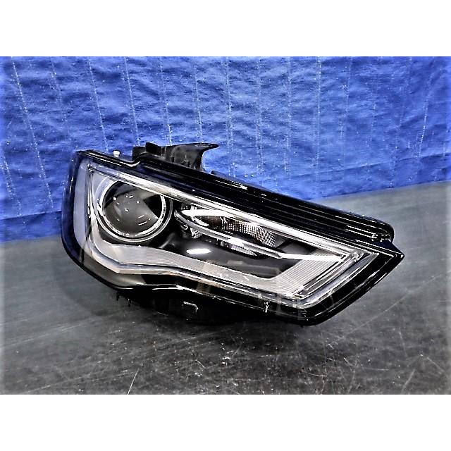 1095 アウディ A3 8V 前期 右ライト HID 8V0.941.006.D 美品 