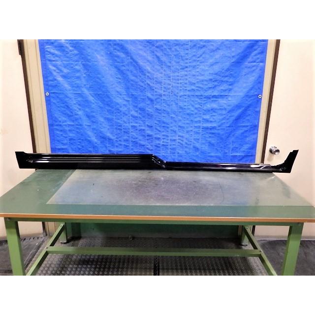 E011 ノア ヴォクシー エスクァイア 80 左 ロッカーモール サイド