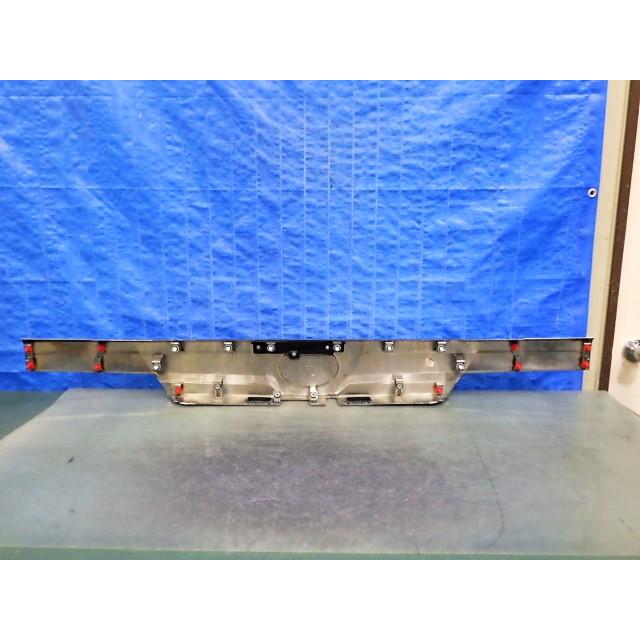 ⑤アルファード ヴェルファイア リアガーニッシュ 76801-58110 2025年最新】Yahoo!オークション -ヴェルファイア20後期リア