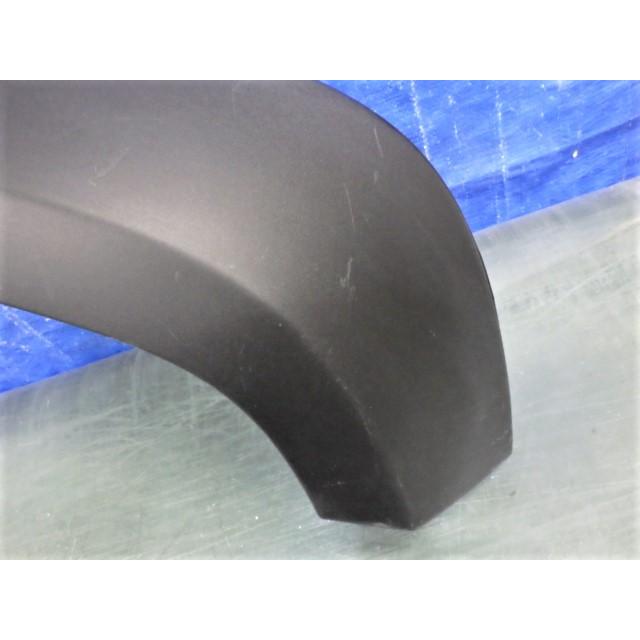 ジムニーシエラ　ＪＢ74Ｗ左リヤオーバーフェンダー C068 ジムニー シエラ JB74W 左 リア オーバーフェンダー 77540-78R0
