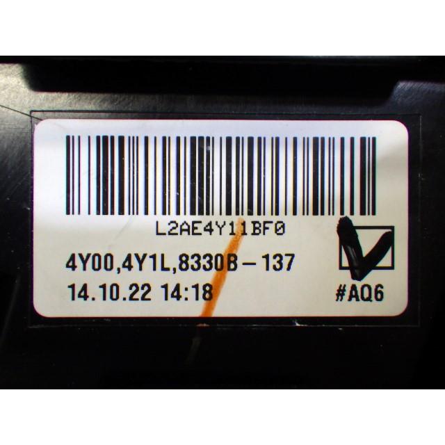 S1474 デリカ D5 D:5 CV1W 後期 左テール EFM924-01010 8330B-137 美品の画像