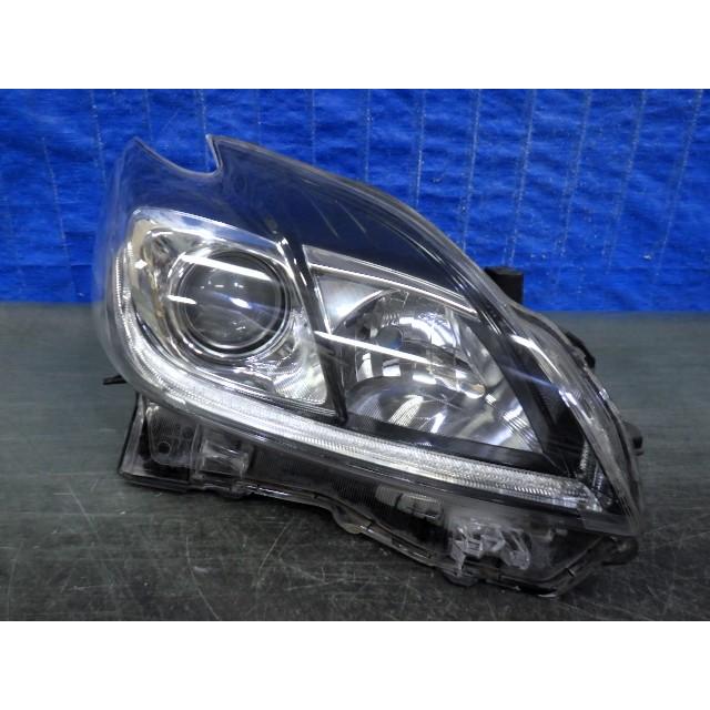 3832 プリウス ZVW30 後期 右ライト HID 47-52 モ 美品 : V TRUST