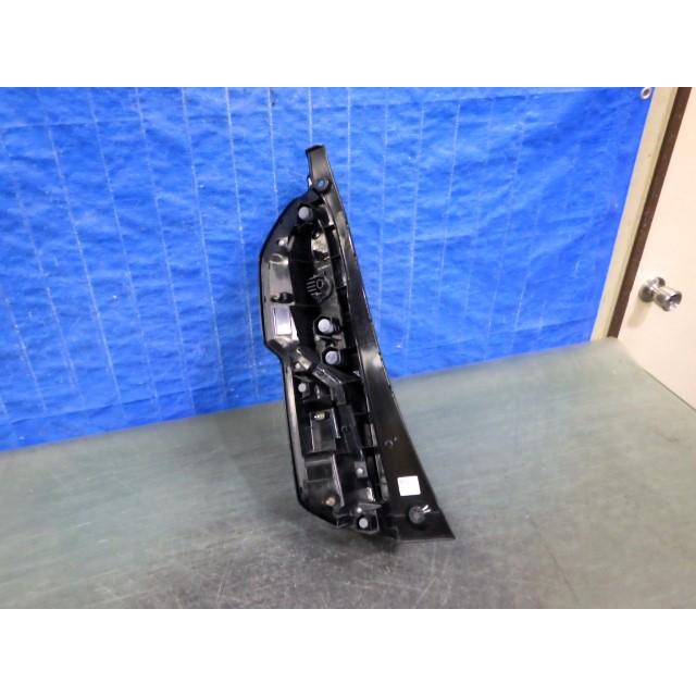 S835 N-BOXカスタム JF3 JF4 右テール LED D186 33500-TTA-J115