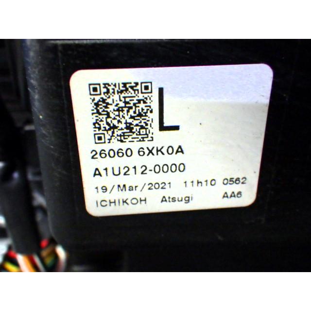 3927 ノート E13 左ライト LED 1993 26060 6XK0A L 美品の画像