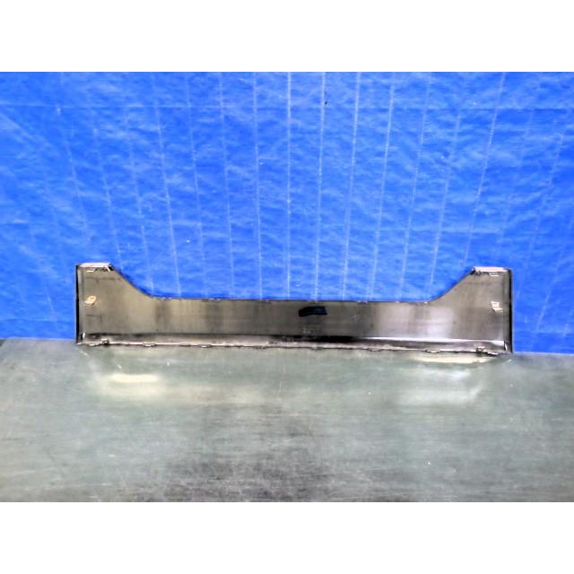 L247 ハイエース 200 後期 6型 標準 ダークプライム グリル 53111