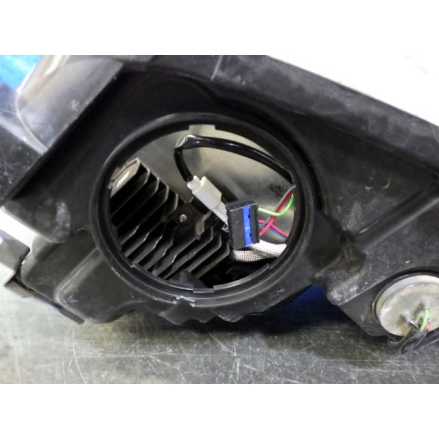 3568 ムーヴ LA150S LA160S 右ライト LED 1913 81110-B2830 LER