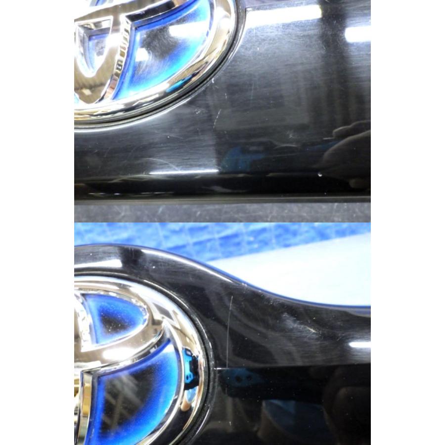 L543 エスクァイア ハイブリッド 80 後期 リアガーニッシュ