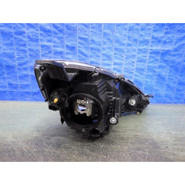 3783 フィットシャトル ハイブリッド GP2 後期 左ライト HID P6869 AD