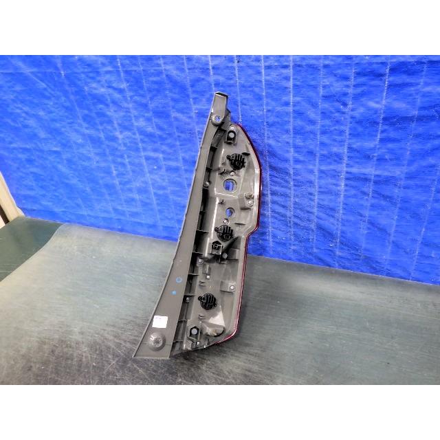 K732 N-BOX JF3 JF4 左テール D185 33550-TTA-N116-M1 B N BOX N