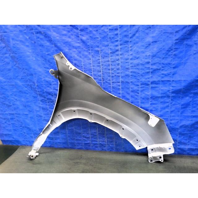 左フェンダー Puig（プーチ） Puig 21159J EXTEND FENDER REAR Kawasaki Z H2 (20-22