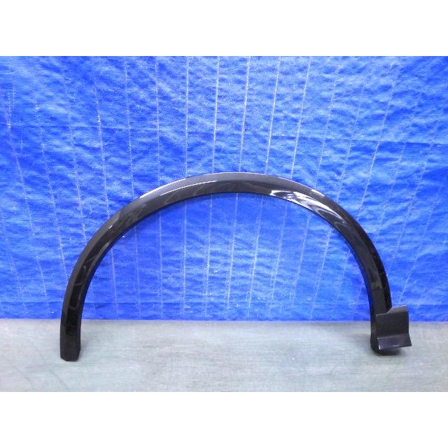 C035 アウディ Q2 81A 左 フロント フェンダー オーバーフェンダー  