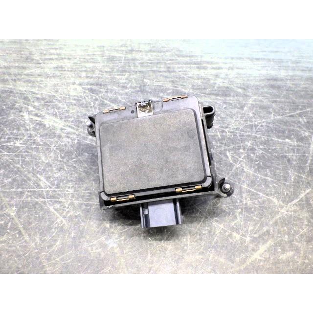 33943-68R01 ミリ波レーダーセンサー ZC33S純正中古パーツ スイフト