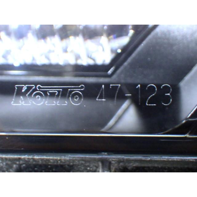 2364 プリウス 60 右ライト LED 47-123 X ZVW60 MXWH60 MXWH65 美品