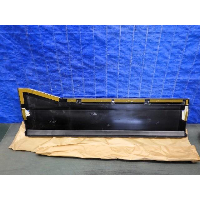 ノア　ヴォクシーMSD44-28001-A1モデリスタ FドアLH FR ⑤ L064 ノア ヴォクシー 90 モデリスタ 右 フロントドア サイドスカート