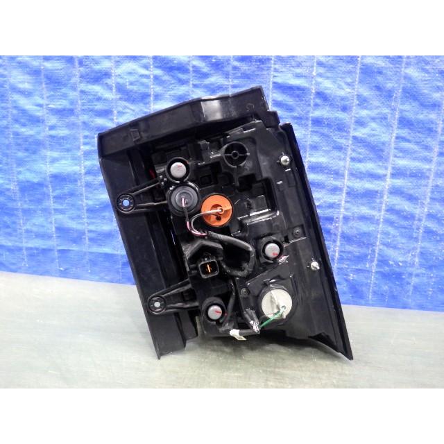 K085 デリカ D5 D:5 CV1W 後期 左テール EFM924-01010 8330B-137 美品の画像