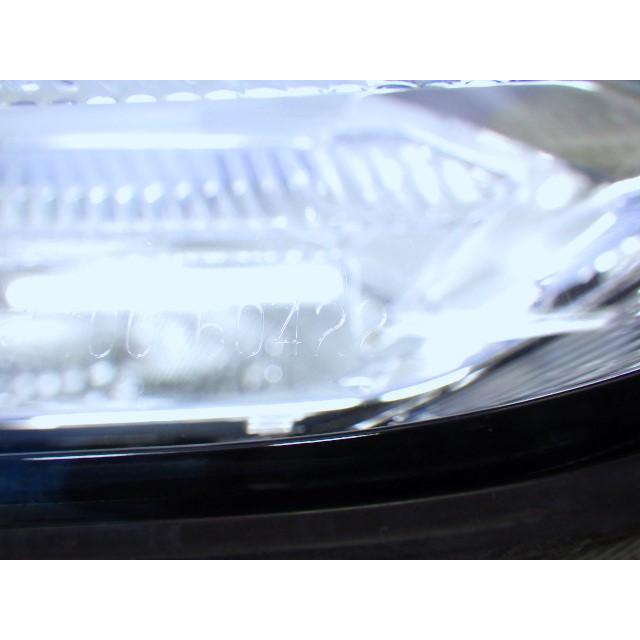 2772 インプレッサスポーツ GT6 GT7 GT2 GT3 後期 右ライト LED 100